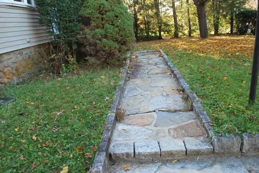 73 Yale Avenue, Middlebury, CT 06762 - Image #3