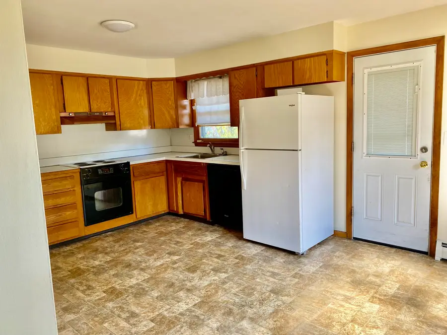 140 Spring Street, Stratford, CT 06614 - Image #3