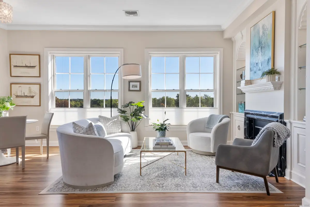 85 Memorial Road #APT 512, West Hartford, CT 06107 - Image #1