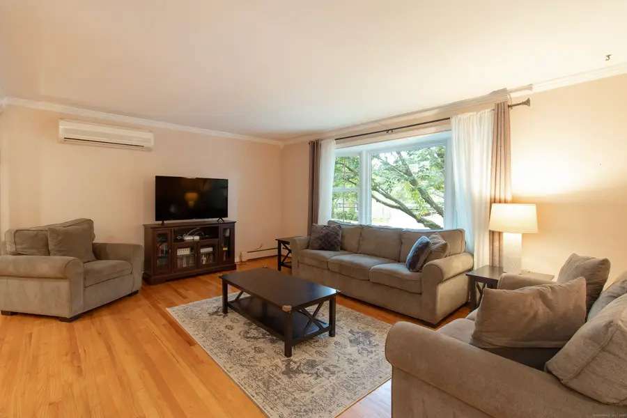 80 Sheffield Circle, Stratford, CT 06614 - Image #3