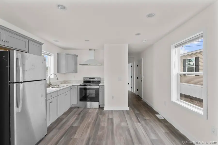 55 Sugar Street #3, Newtown, CT 06470 - Image #3