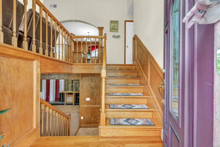 997 Meriden Avenue, Southington, CT 06489 - Image #3