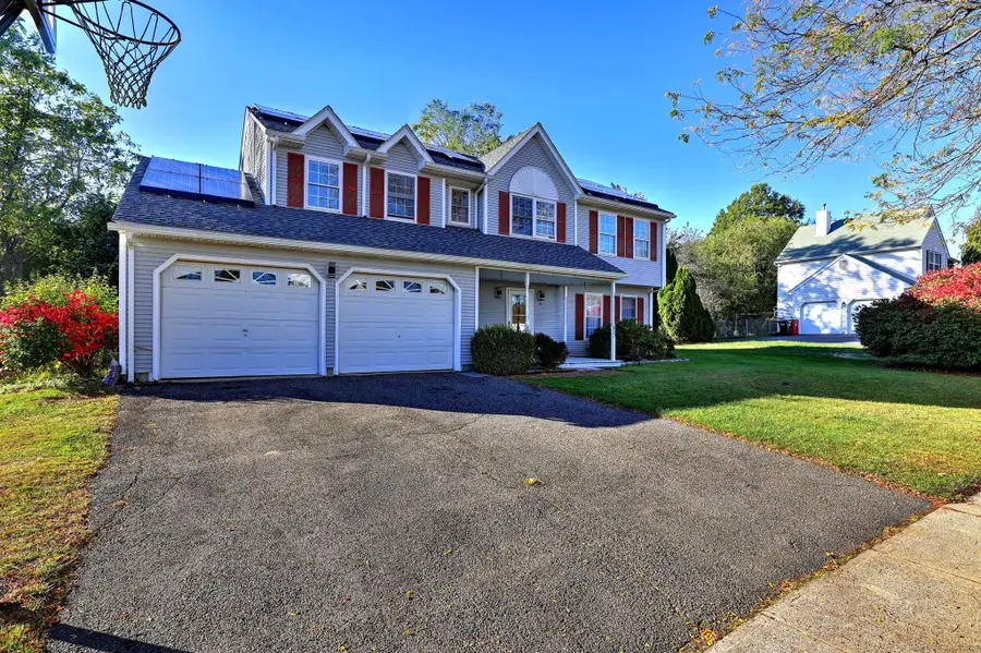 85 Milici Circle, Meriden, CT 06450 - Image #2