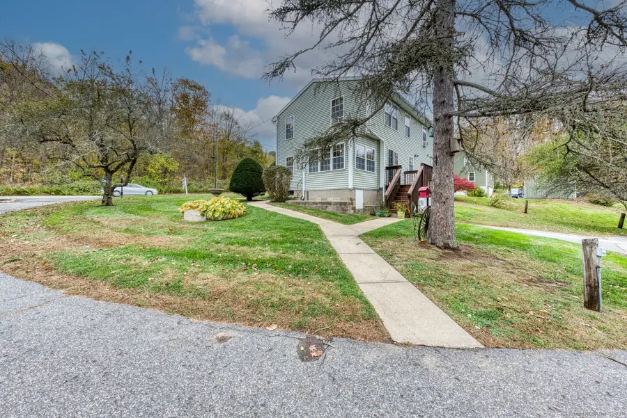 408 Storrs Road, Mansfield, CT 06250 - Image #3