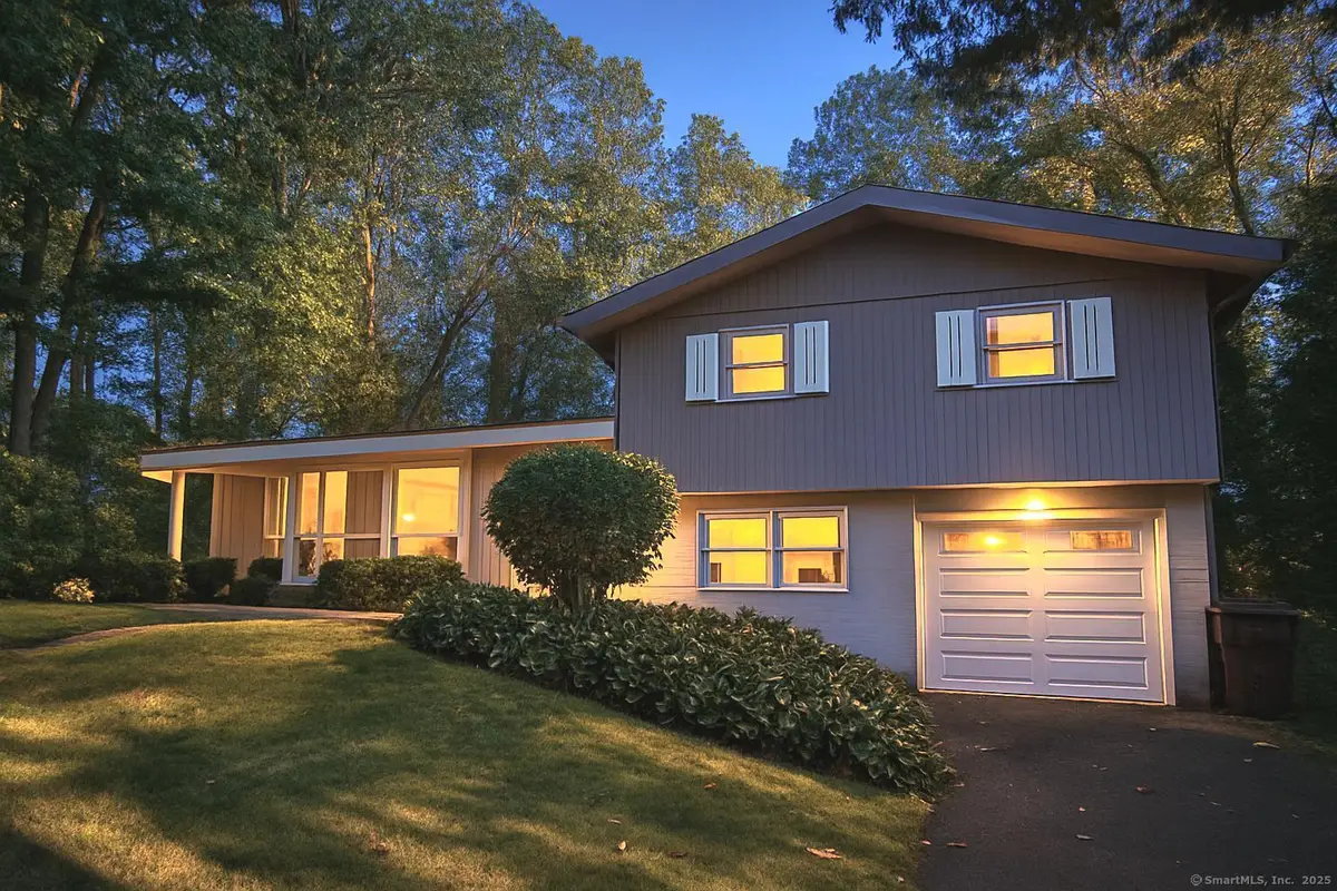 21 Idylwood Drive, North Branford, CT 06472 - Image #1