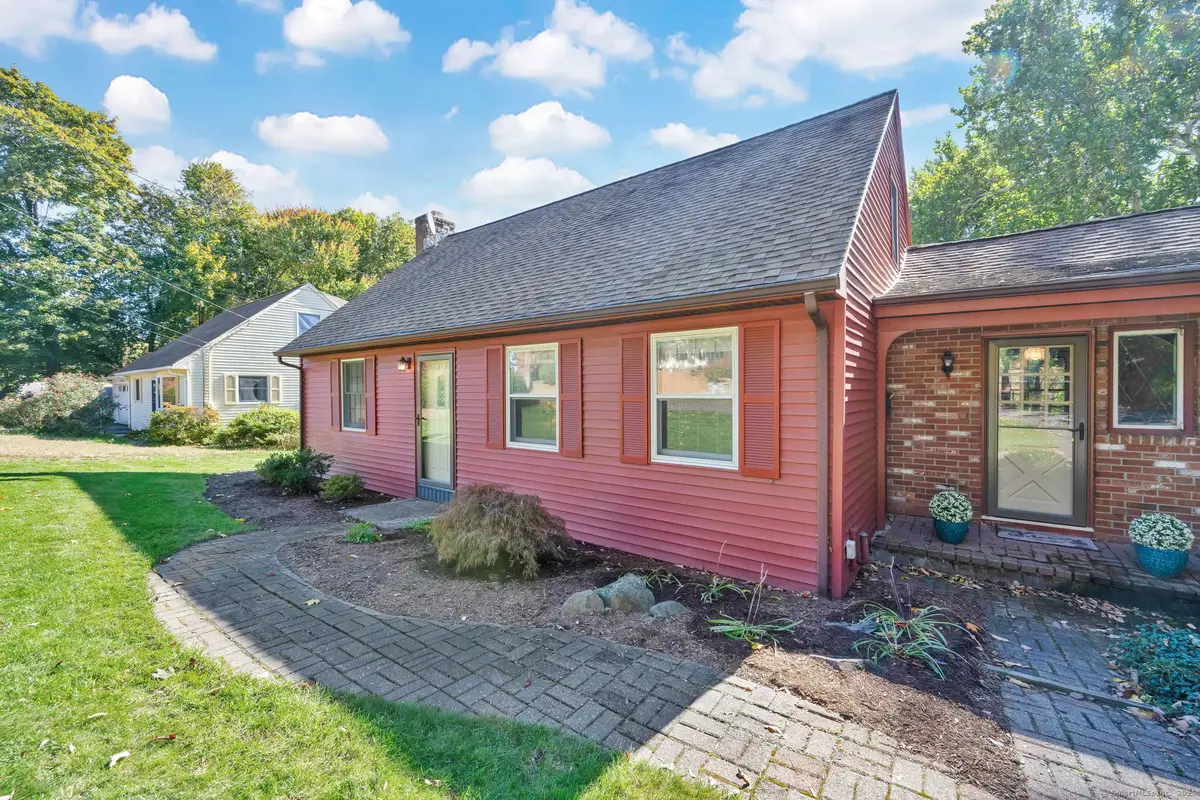 16 Knox Place, Bristol, CT 06010 - Image #1