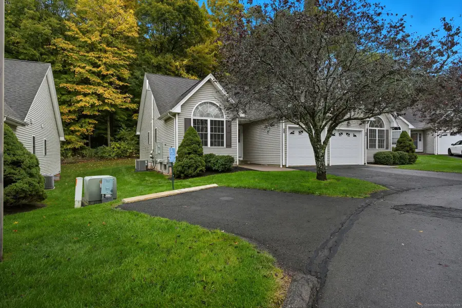 58 Forshaw Avenue #58, Plainville, CT 06062 - Image #2