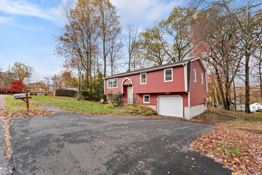 107 Schooner Lane, Meriden, CT 06451 - Image #3