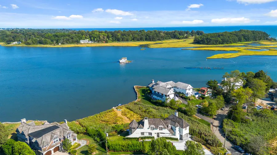 32 Edgewater Hillside, Westport, CT 06880 - Image #2