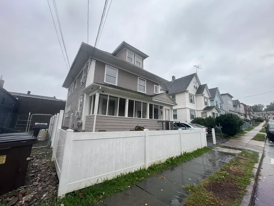 3 Pawtucket Street, Hartford, CT 06114 - Image #2