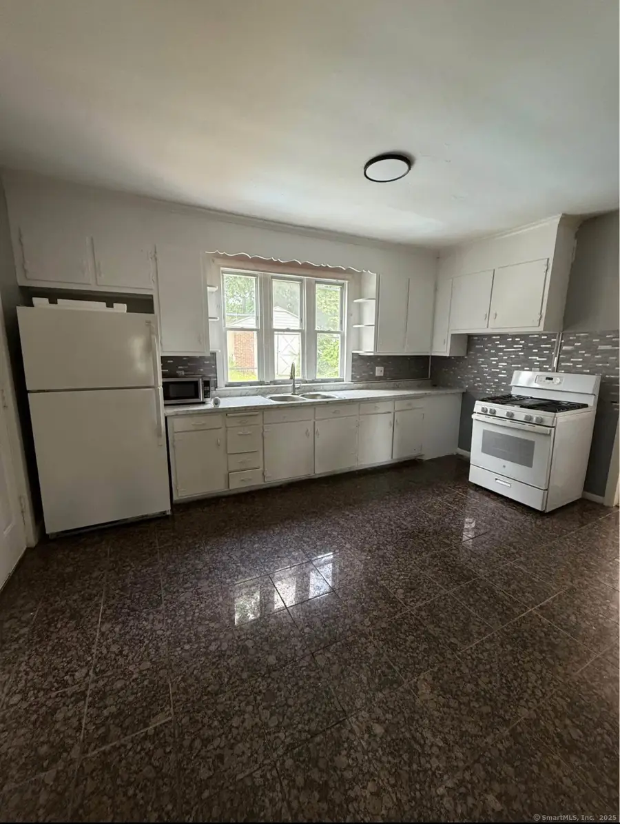 18 Union Street, New Britain, CT 06051 - Image #3