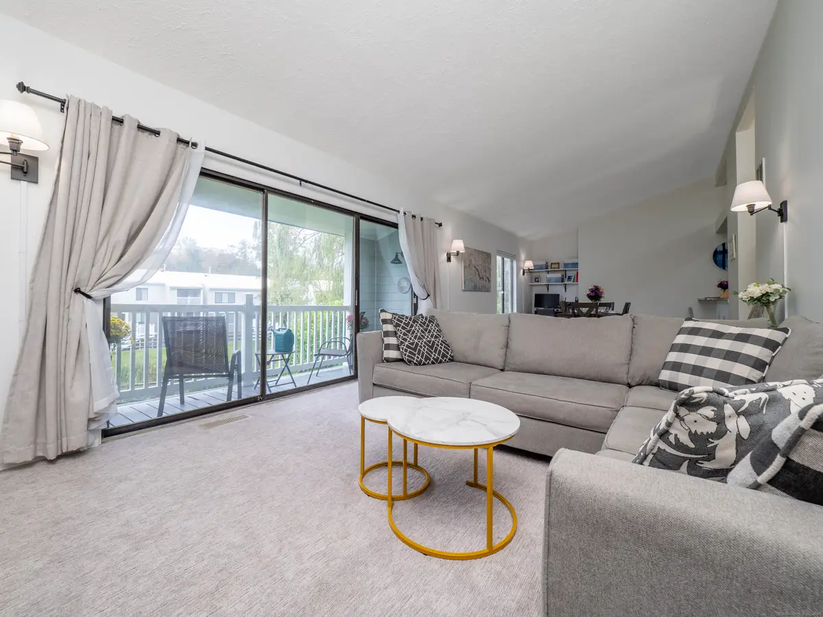 20 Olcott Way #20, Ridgefield, CT 06877 - Image #1