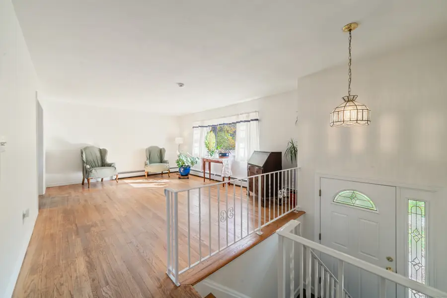 9 Birch Road, Danbury, CT 06811 - Image #3