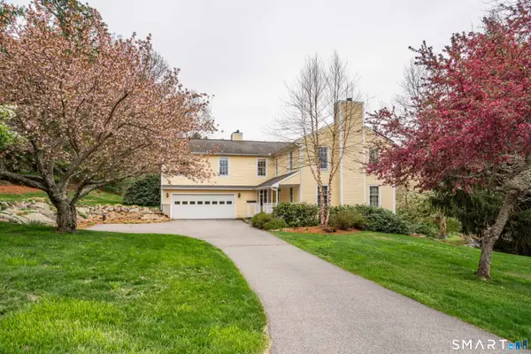 124 Coldspring Crossing, Glastonbury, CT 06073