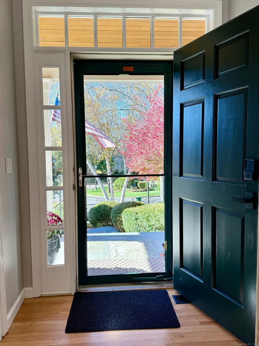 33 Old Field Hill Road #9, Southbury, CT 06488 - Image #3