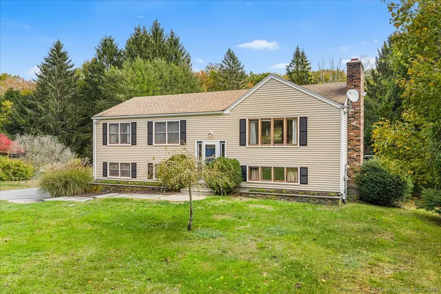9 Sleepy Hollow Road, East Lyme, CT 06357 - Image #2