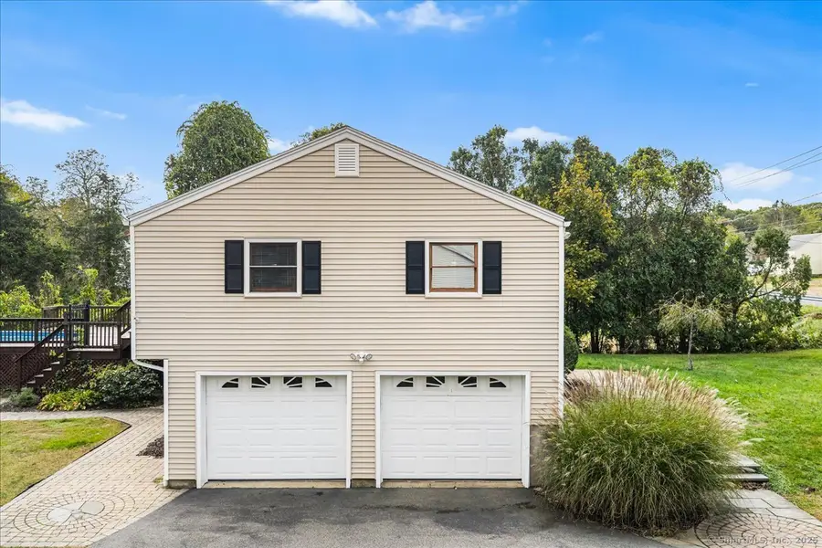 9 Sleepy Hollow Road, East Lyme, CT 06357 - Image #3