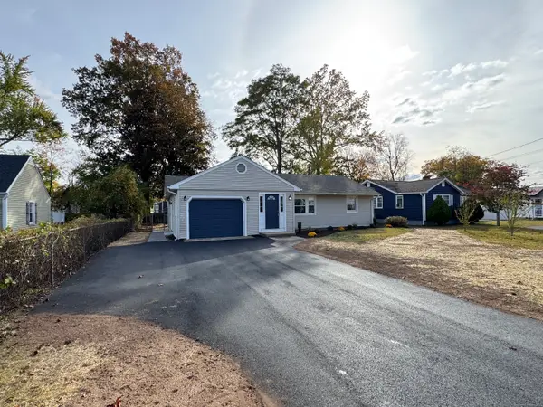 37 Moulthrop Street, North Haven, CT 06473