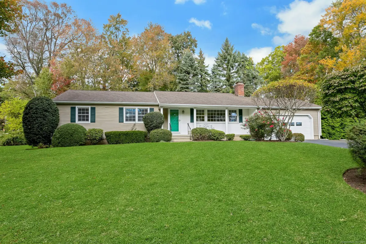 17 Oriole Drive, Norwalk, CT 06851 - Image #1
