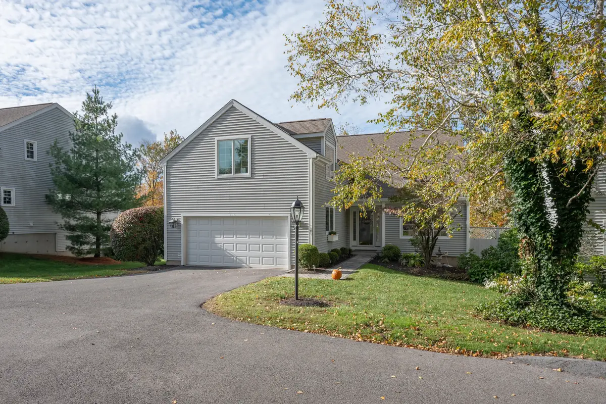 24 Westview Lane #24, Brookfield, CT 06804 - Image #1