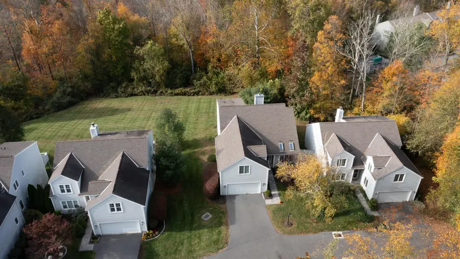 24 Westview Lane #24, Brookfield, CT 06804 - Image #2