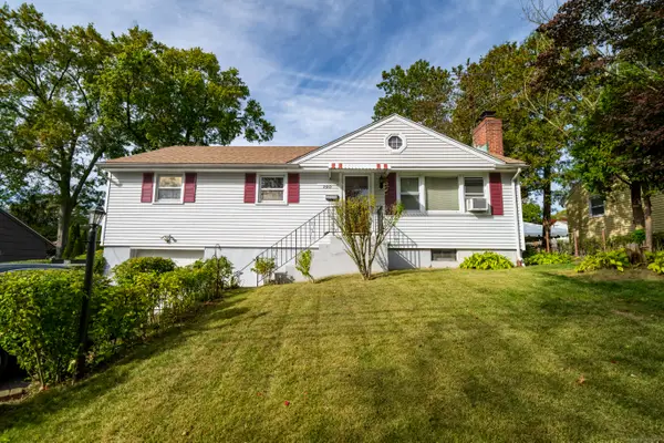 290 Hollywood Avenue, Stratford, CT 06614