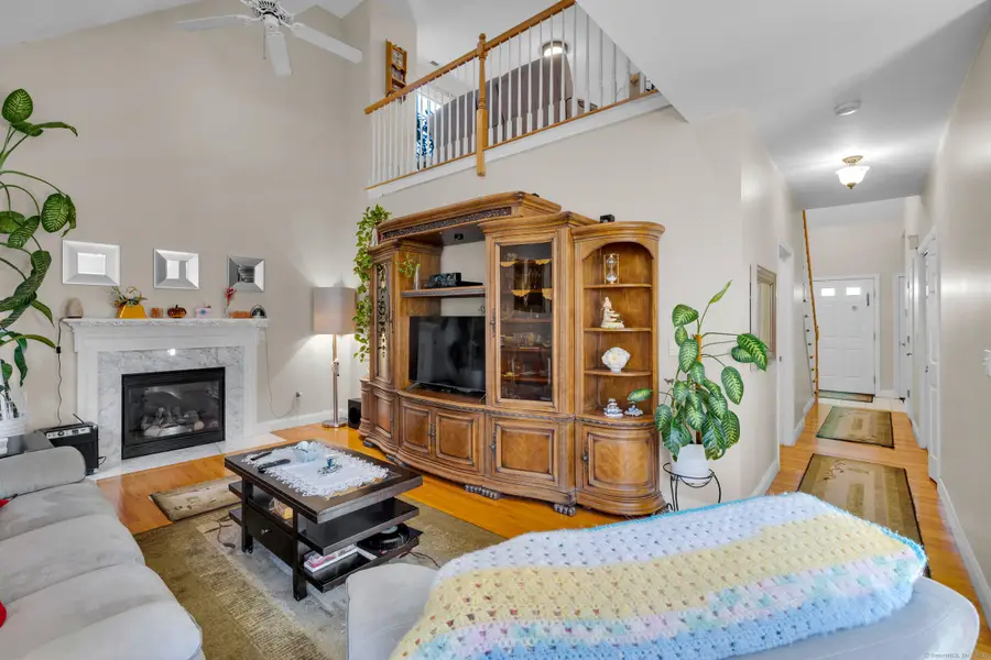 16 Weathervane Road #16, Bristol, CT 06010 - Image #3