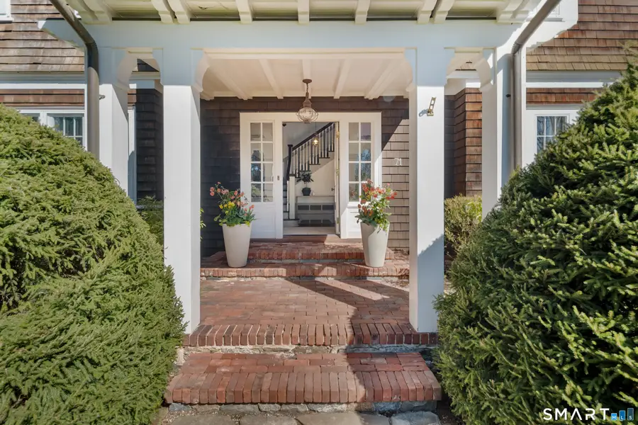 71 Saint Johns Place, New Canaan, CT 06840 - #2