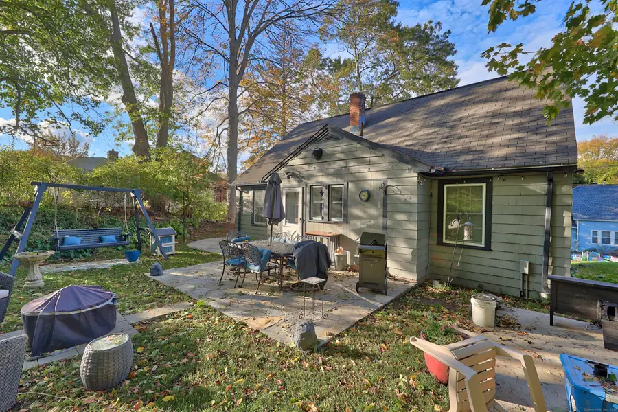 102 Waverly Street, Waterbury, CT 06710 - Image #2