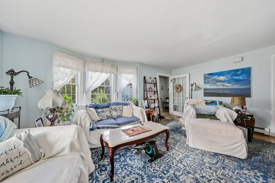 102 Waverly Street, Waterbury, CT 06710 - Image #3