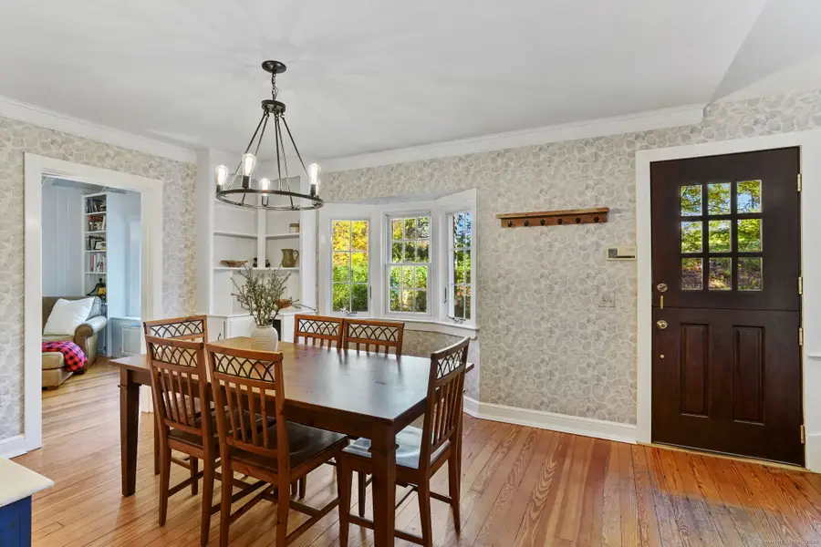 477 Newtown Turnpike, Redding, CT 06896 - Image #2