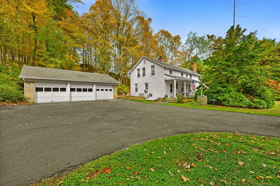 14 Gisella Road, Trumbull, CT 06611 - Image #3
