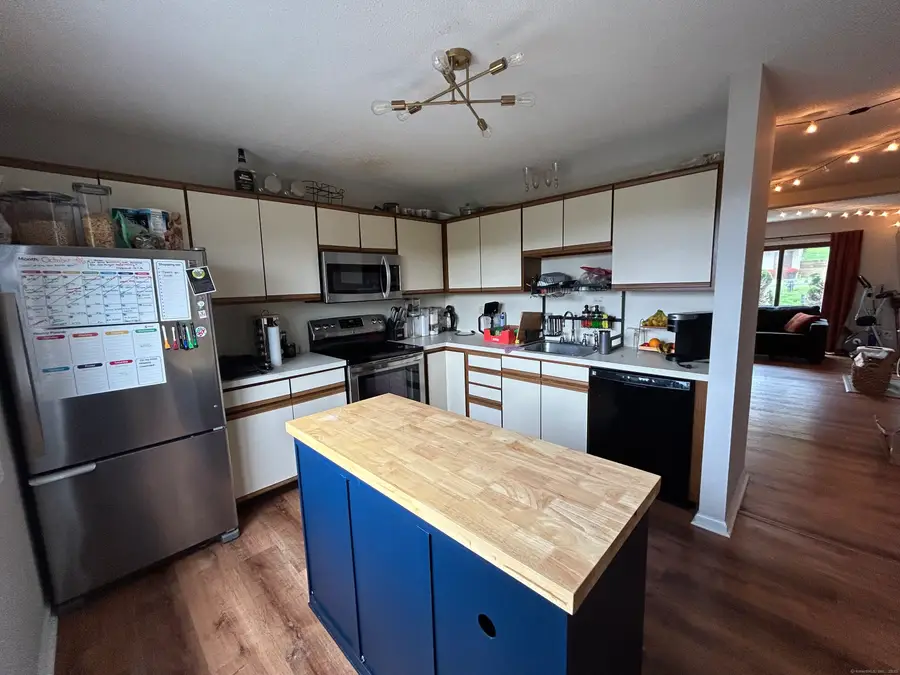 489 Wolcott Street #APT 85, Bristol, CT 06010 - Image #3