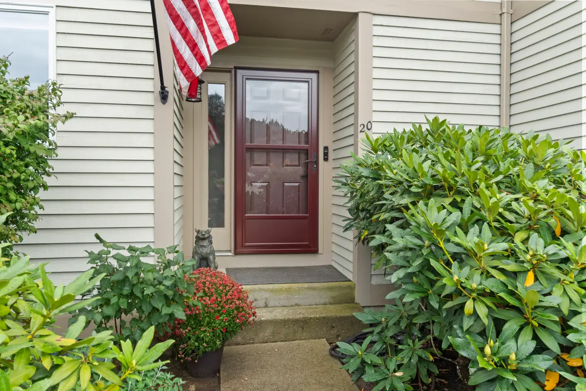 100 Dudley Avenue #D20, Old Saybrook, CT 06475 - Image #1