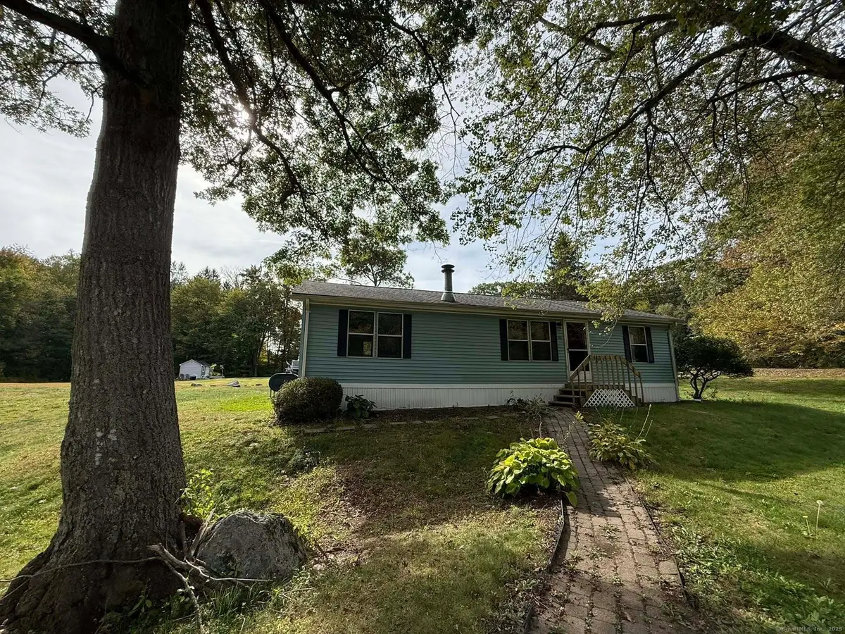 144 Belden Road #APT A, Burlington, CT 06013 - Image #1