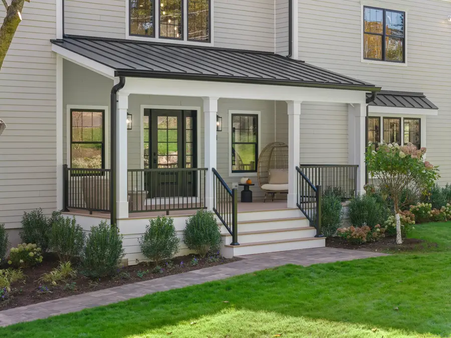 31 Gray Farms Road, Stamford, CT 06905 - Image #3