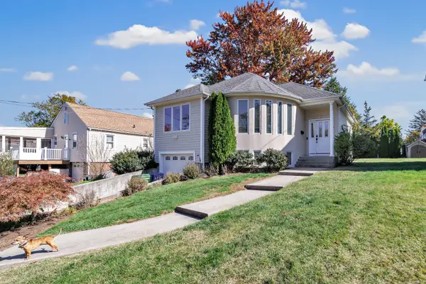 54 Warner Avenue, Middletown, CT 06457