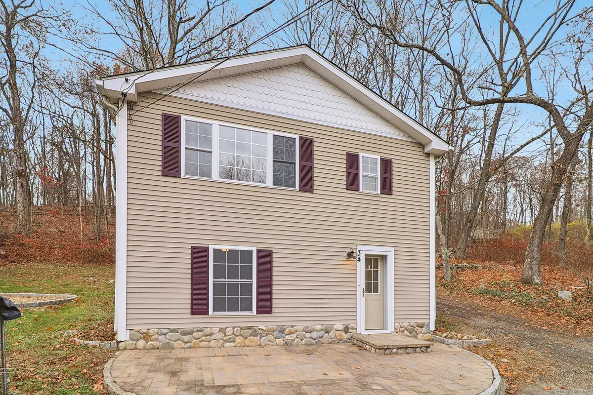 34 Northrop Rd Extension, Bethany, CT 06524 - Image #1