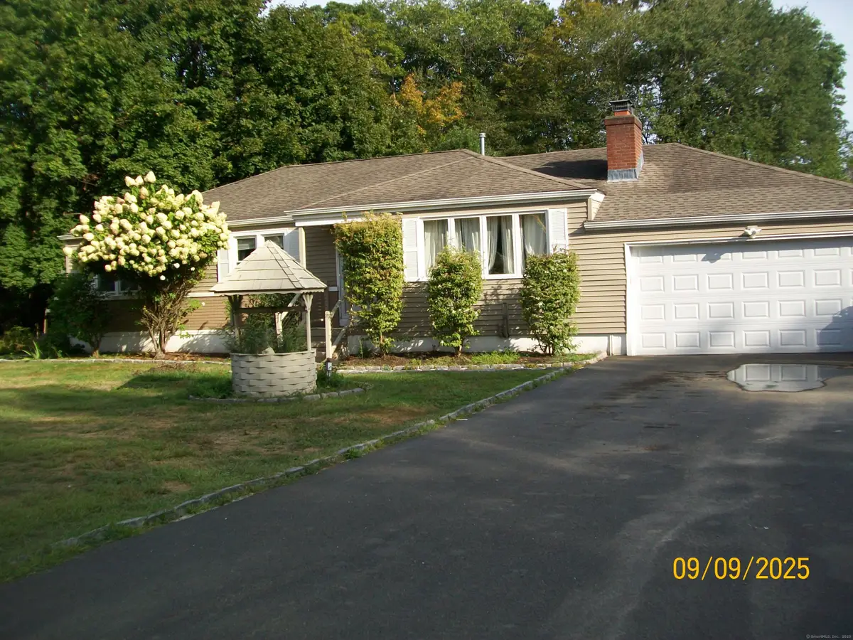 Address Withheld By Seller, Orange, CT 06477 - Image #1