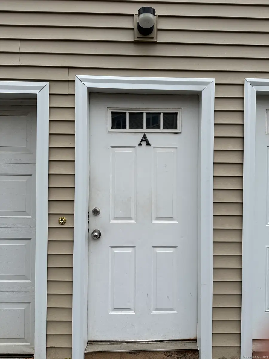 1259 East Street #APT A, New Britain, CT 06053 - Image #2