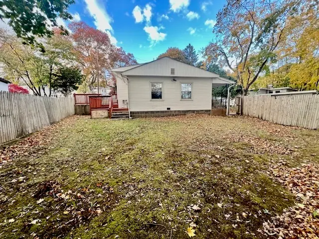 136 Rock Creek Road, New Haven, CT 06515 - Image #3