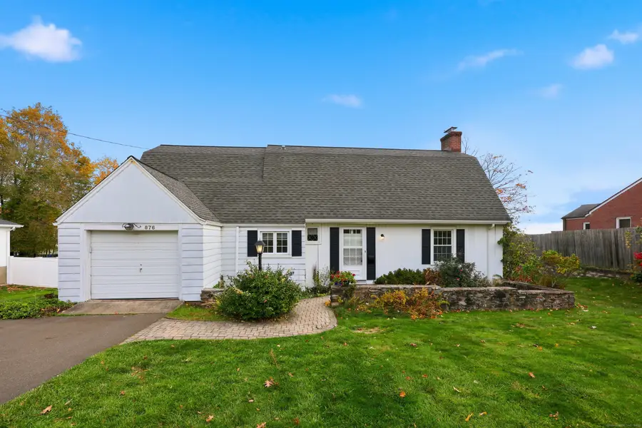 876 Ridge Road, Wethersfield, CT 06109 - Image #3