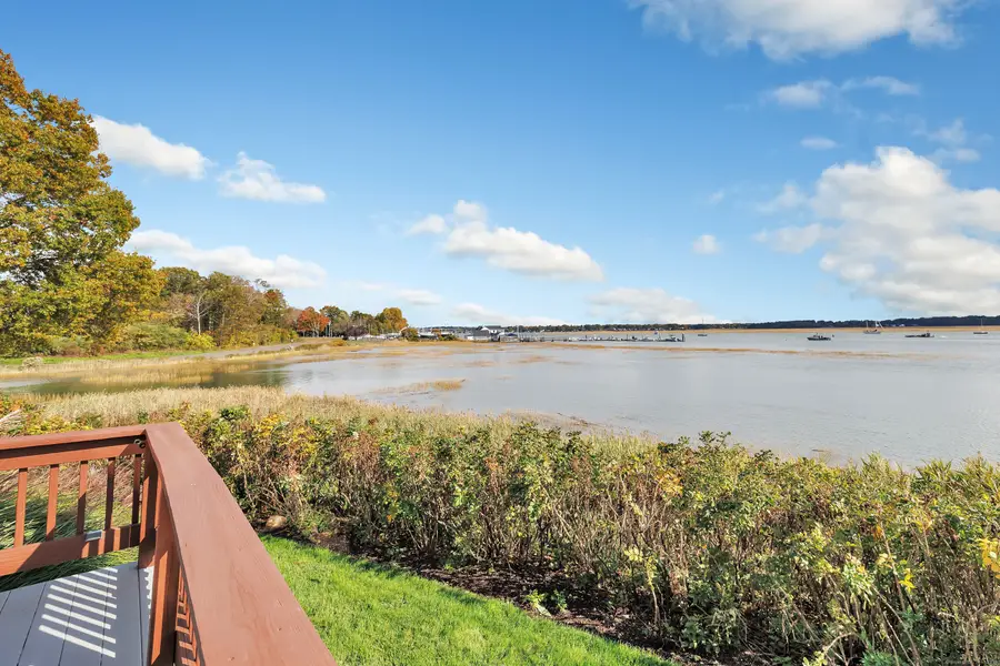 32 Harbour View Place #32, Stratford, CT 06615 - Image #3