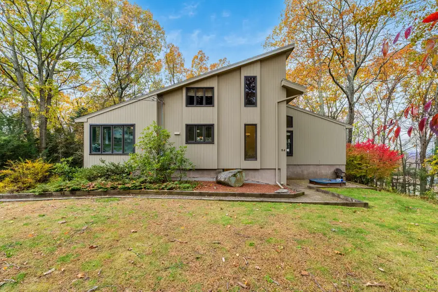 25 Briarwood Lane, Vernon, CT 06066 - Image #2