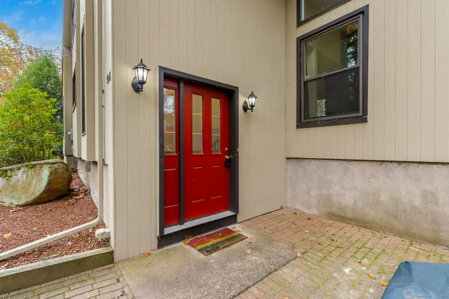 25 Briarwood Lane, Vernon, CT 06066 - Image #3