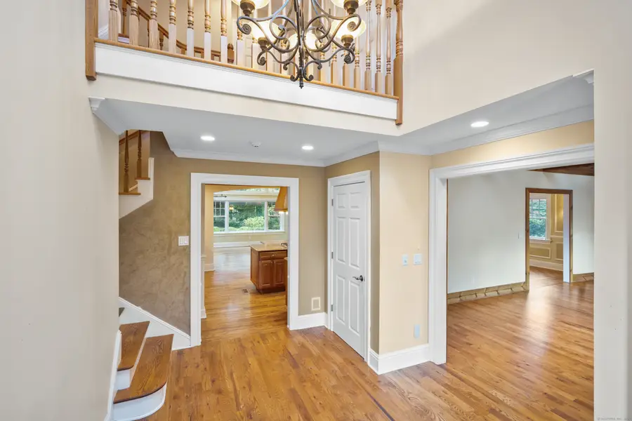 8 Caddy Road, Norwalk, CT 06851 - Image #2