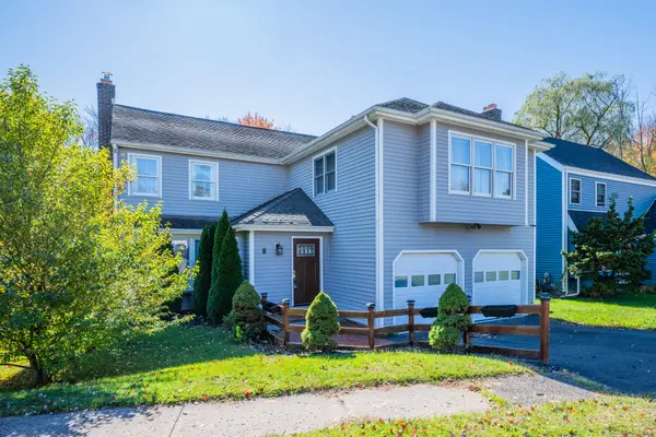 7 Greenwich Court, Middletown, CT 06457