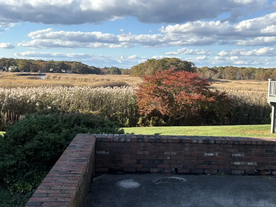 28 Aylesbury Circle #28, Madison, CT 06443 - Image #3