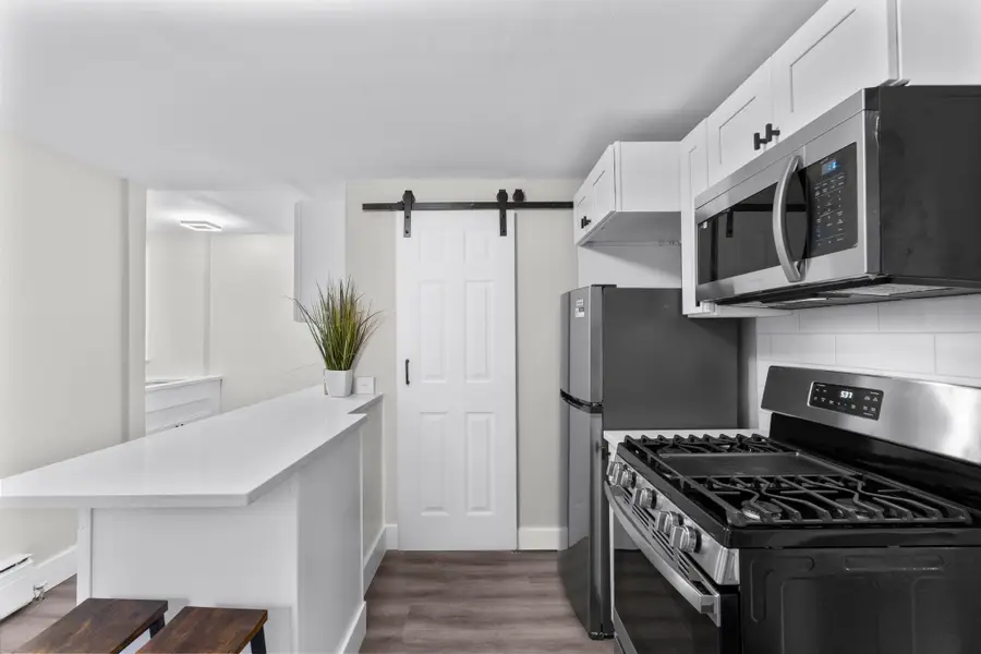 19 Clark Avenue, East Haven, CT 06512 - Image #3