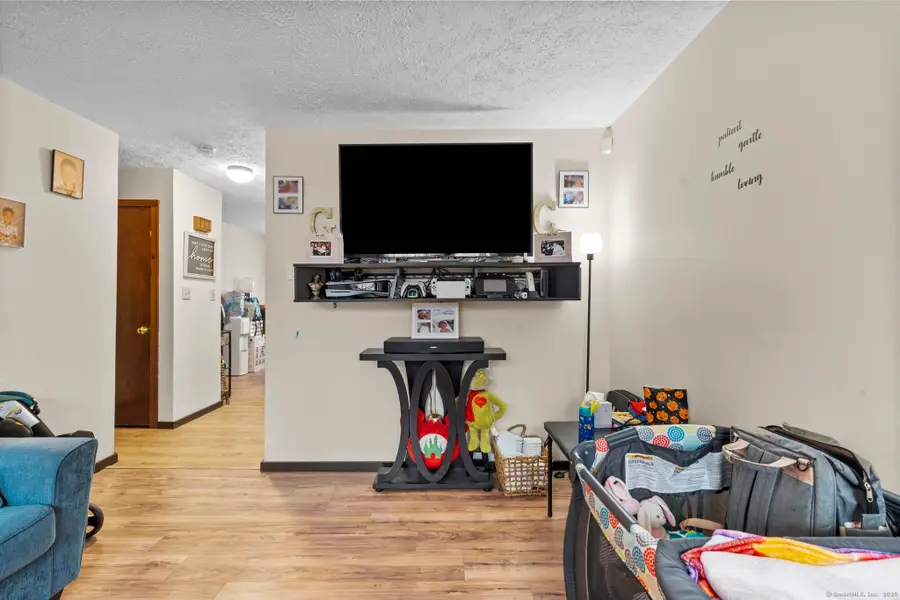 189 Newell Avenue, Bristol, CT 06010 - Image #2